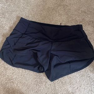 lulu lemon speed up shorts 2.5